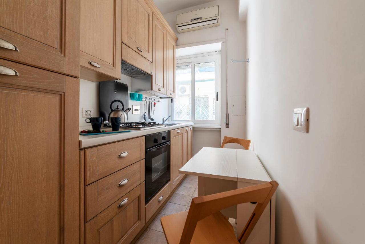 רומא Metro Cipro! Alle Spalle Del Vaticano Apartment X4 מראה חיצוני תמונה