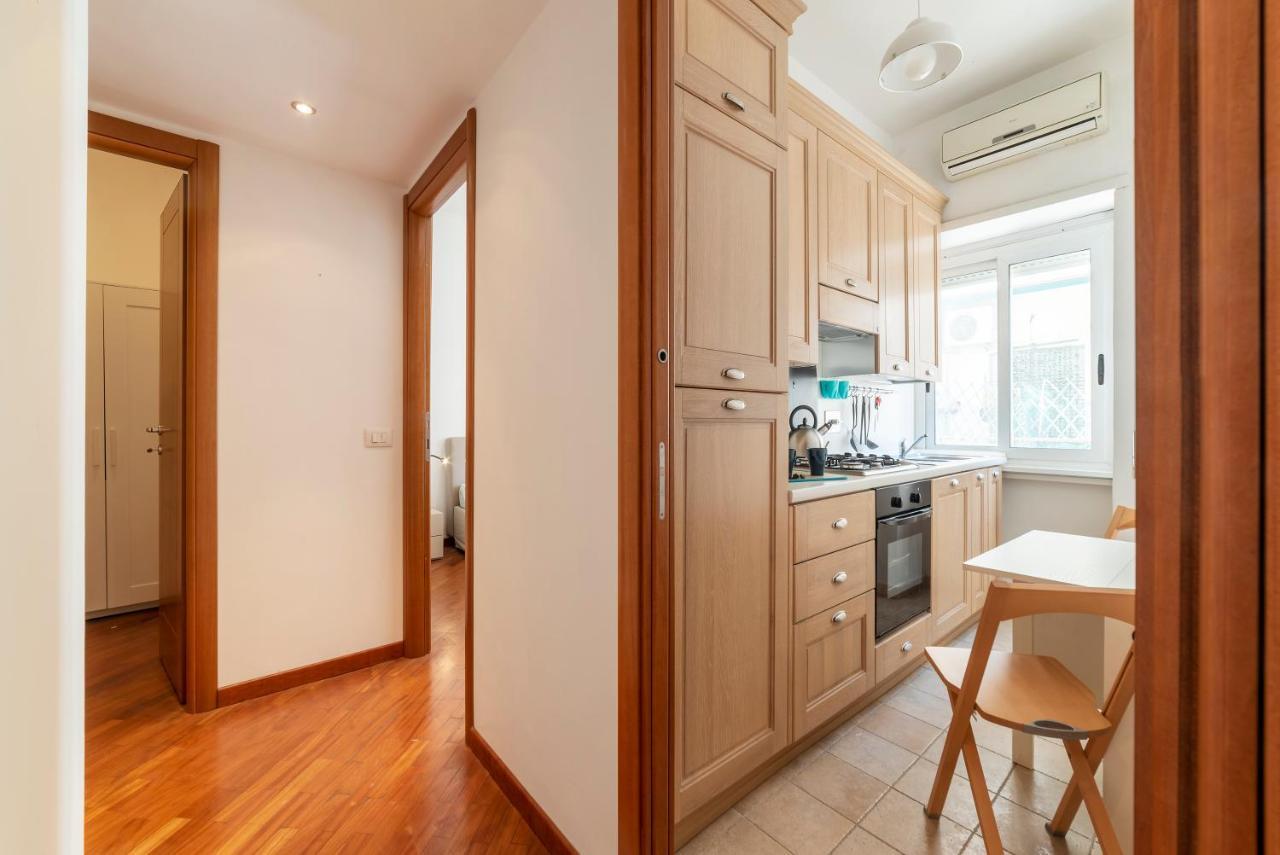 רומא Metro Cipro! Alle Spalle Del Vaticano Apartment X4 מראה חיצוני תמונה